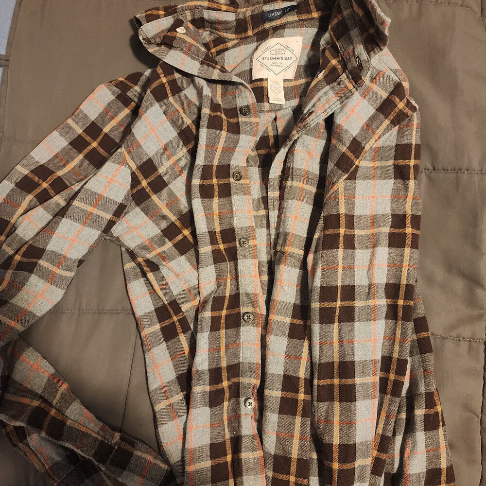 Flannel shirt